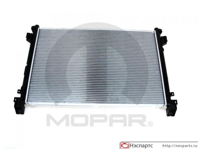 Радиатор основной Mopar Parts 5102435AA