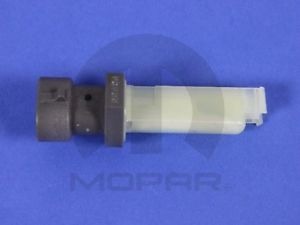 Датчик уровня тормозной жидкости Mopar Parts 5140310AA
