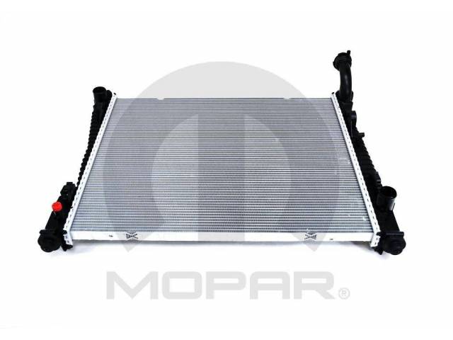 Радиатор основной Mopar Parts 55038001AH