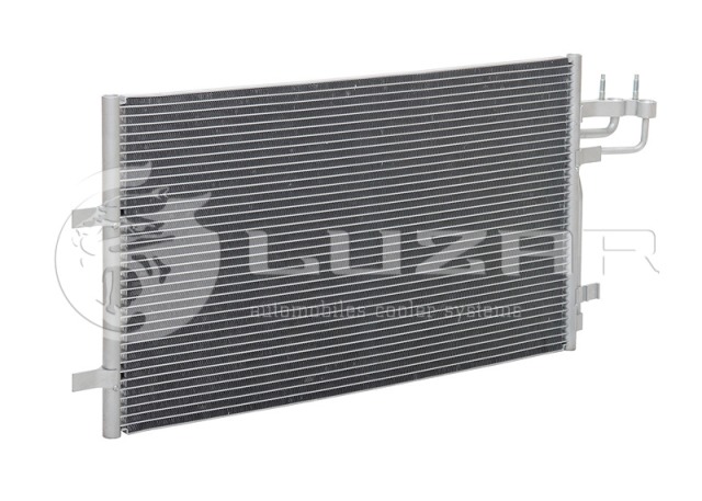 Радиатор кондиционера Luzar LRACFDFS03348